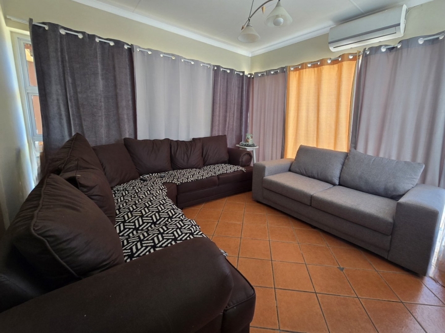 4 Bedroom Property for Sale in Keidebees Northern Cape